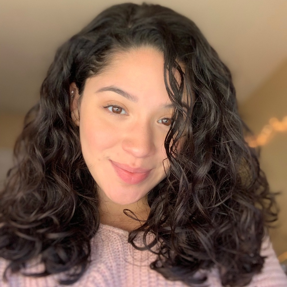 Meet your Posher, Leslie